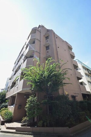 コモード寺山の物件外観写真